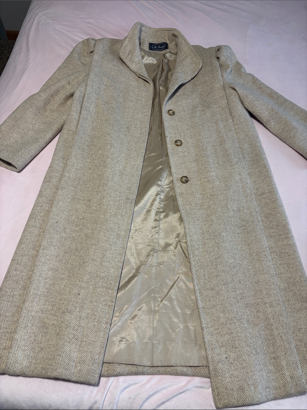 Classic Women's Beige Trench Coat by No Brand Listed